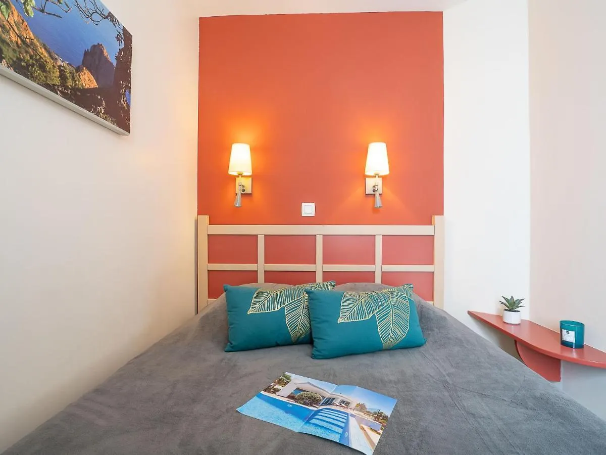 Apartment Village Cap Esterel - L'Esquinade-32 By Interhome Saint-Raphael  France